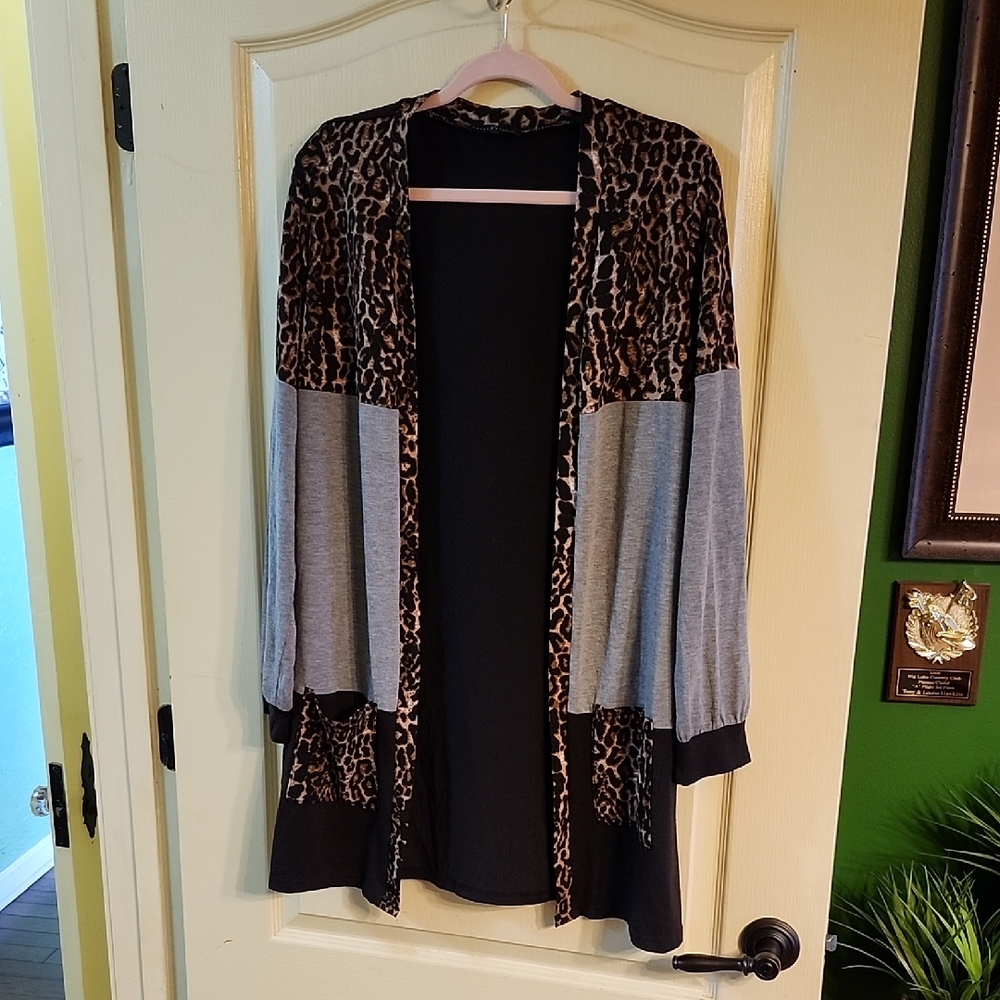 EMERY ROSE LEOPARD PRINT OPEN FRONT CARDIGAN